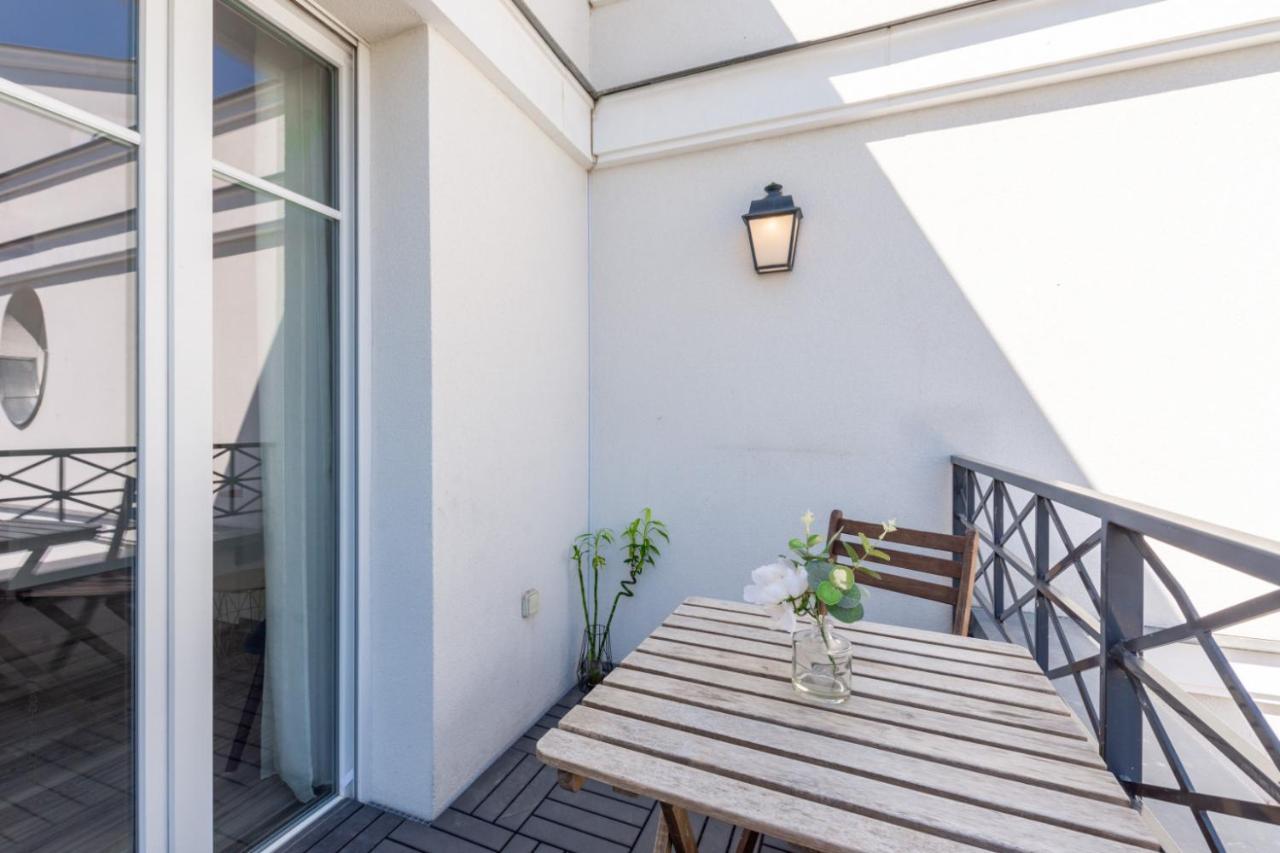 Happy Guest House Serris Exterior photo